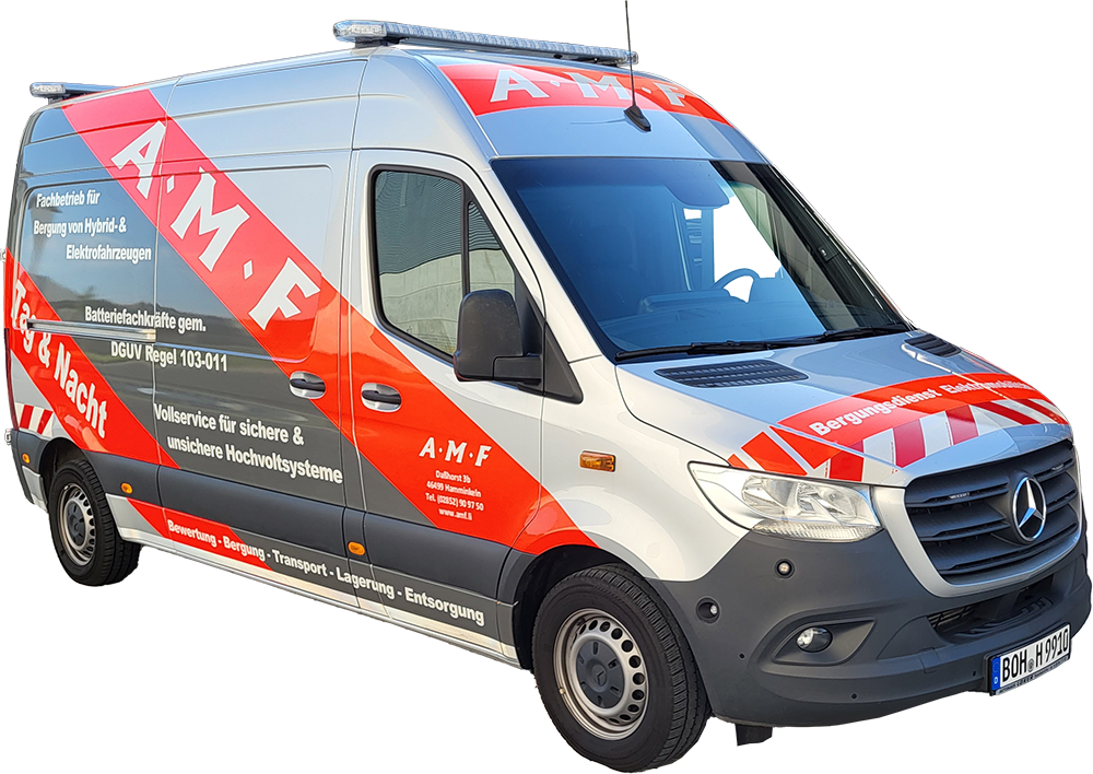 amf-abschleppdienst-elektromobilitaet Speziell konzipierter Werkstattwagen der AMF für die Bergung von Elektrofahrzeugen auf transparentem Hintergrund.